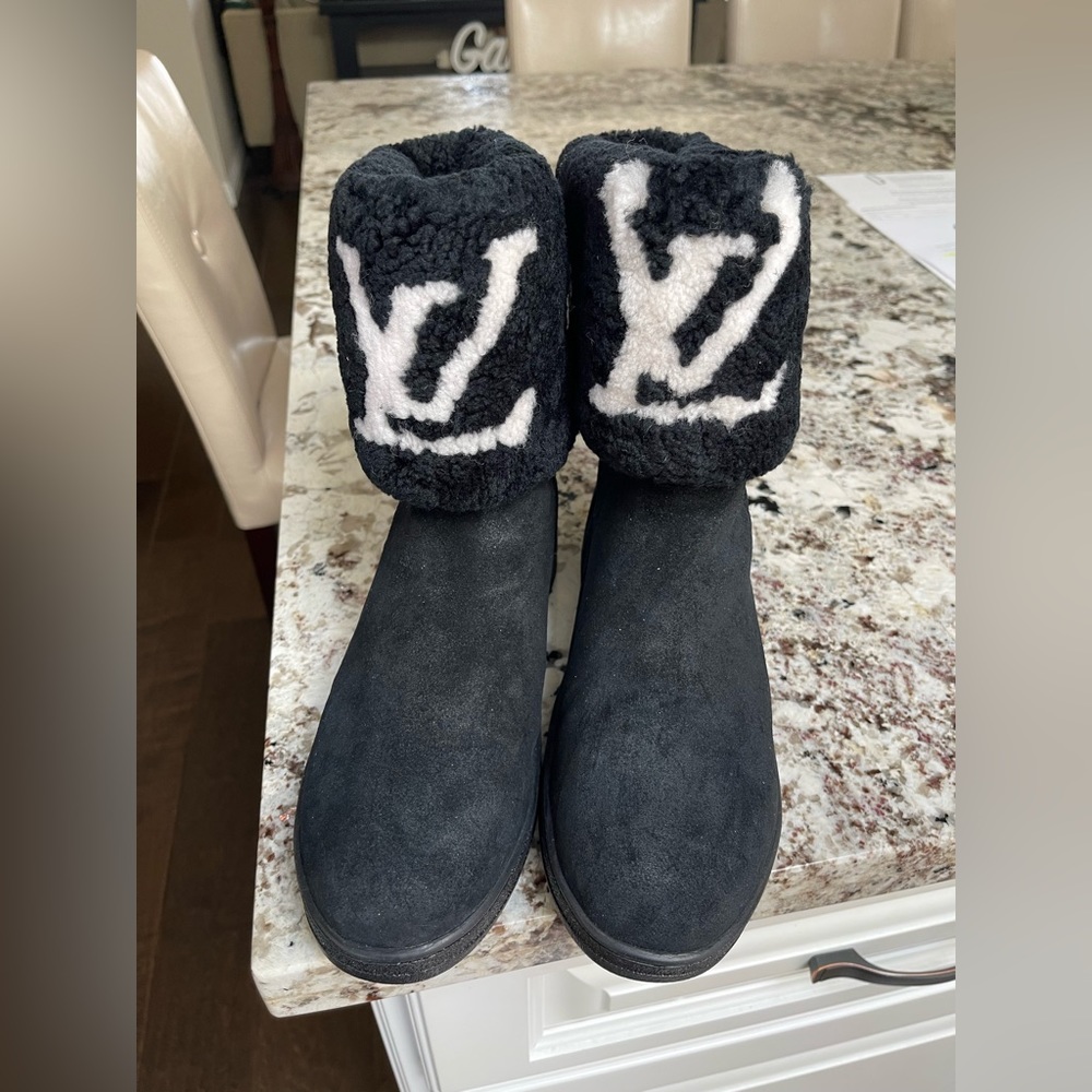 Winter boots